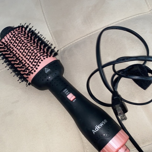 Blow drying brush - Picture 5 of 5